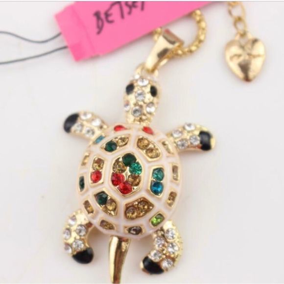 Betsey Johnson Jewelry - 🐢 Betsey Johnson colorful crystal sea turtle necklace 🐢